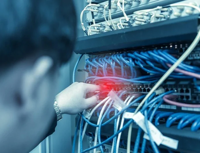 4 Essential Features of Dedicated Server Hosting